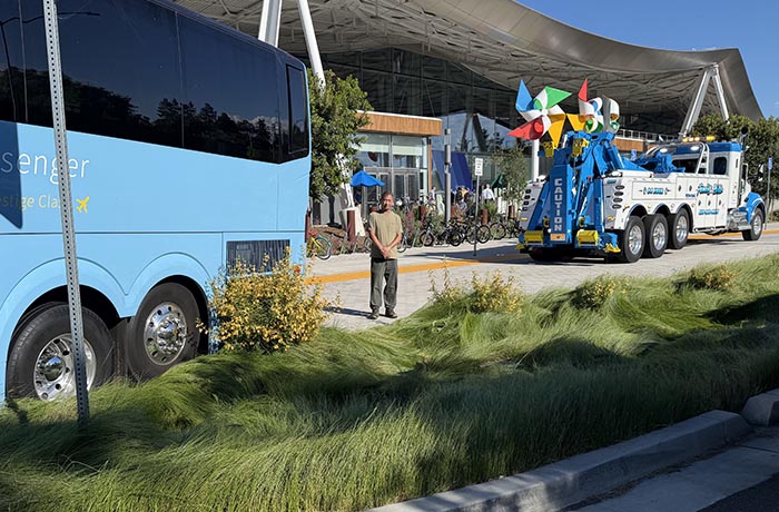Bus towing with heavy-duty towing truck in Mouintain View